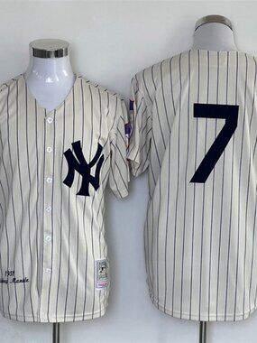 Mickey Mantle #7 New York Yankees Pinstripe Baseball Jersey